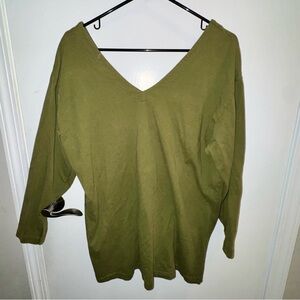 Vintage 1980s Forenza Made in USA 100% Cotton Olive Long Sleeve V-Neck Top